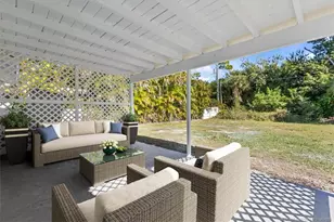 8379 SE Camellia Dr, Hobe Sound, FL 33455 - Photo 29