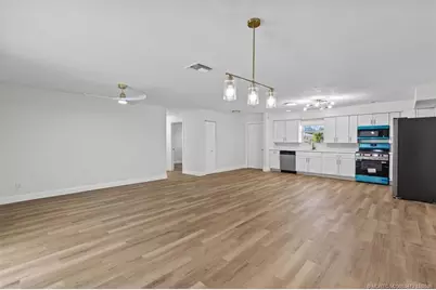 8379 SE Camellia Drive, Hobe Sound, FL 33455 - Photo 13