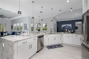 467 SW Lost River Rd, Stuart, FL 34997 - Photo 21