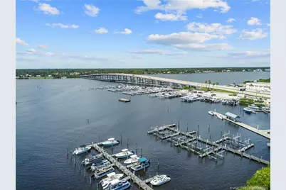 2600 S Kanner Highway #V12, Stuart, FL 34994 - Photo 11