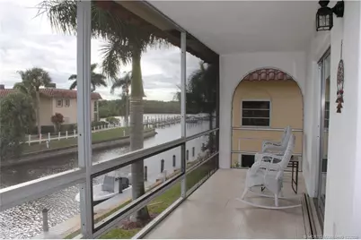 2600 S Kanner Highway #V12, Stuart, FL 34994 - Photo 15