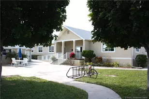 10701 S Ocean Dr, Jensen Beach, FL 34957 - Photo 9