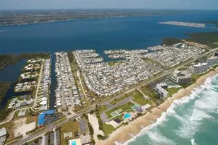 10701 S Ocean Dr, Jensen Beach, FL 34957 - Photo 3