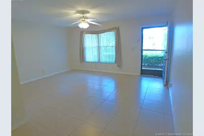 241 SW South River Drive #104, Stuart, FL 34997 - Photo 5