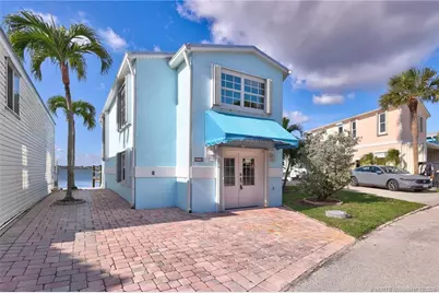 1116 Nettles Boulevard, Jensen Beach, FL 34957 - Photo 3