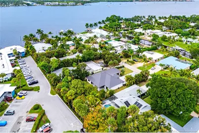 513 SW South Carolina Drive, Stuart, FL 34994 - Photo 41