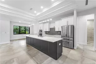 513 SW South Carolina Dr, Stuart, FL 34994 - Photo 15