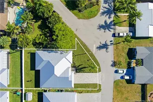 1063 NW 12th Terrace, Stuart, FL 34994 - Photo 3