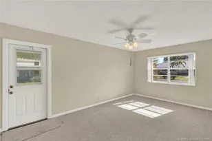 902 Savannas Point Dr, Fort Pierce, FL 34982 - Photo 13