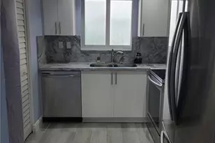 13715 SW 66th St, Miami, FL 33183 - Photo 5