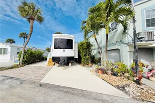 10725 S Ocean Dr, Jensen Beach, FL 34957 - Photo 43