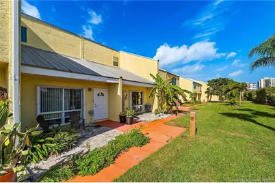 2707 N Highway A1A #G, Fort Pierce, FL 34949 - Photo 7