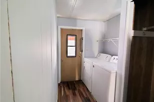 2581 SW Pontiac Pl, Stuart, FL 34997 - Photo 27