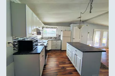 2581 SW Pontiac Place, Stuart, FL 34997 - Photo 15