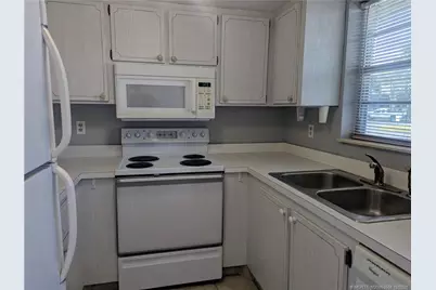 [Address not provided], Stuart, FL 34996 - Photo 3