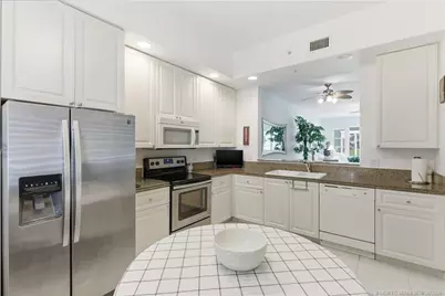 1 Harbour Isle Drive E #104, Fort Pierce, FL 34949 - Photo 15