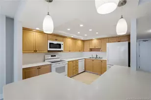 10410 S Ocean Dr, Jensen Beach, FL 34957 - Photo 19