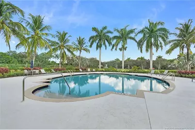 133 SE Via Lago Cervaro, Port Saint Lucie, FL 34952 - Photo 11