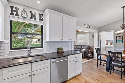 2481 SE Calusa Avenue, Port Saint Lucie, FL 34952 - Photo 9