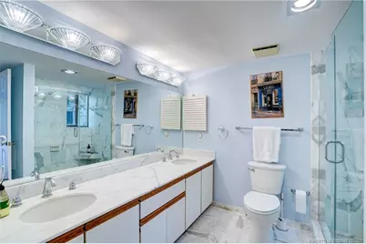 233 NE Edgewater Drive #204, Stuart, FL 34996 - Photo 33