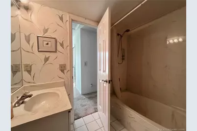 2486 Harbour Cove Drive, Hutchinson Island, FL 34949 - Photo 13