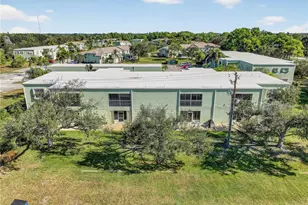 2084 SE Wild Meadow Cir, Port Saint Lucie, FL 34952 - Photo 29