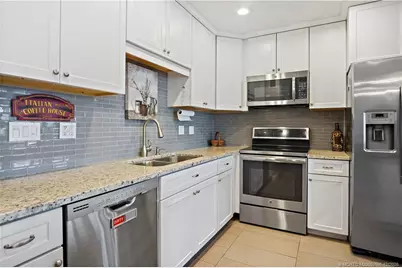 1800 SE Saint Lucie Boulevard #10-305, Stuart, FL 34996 - Photo 9