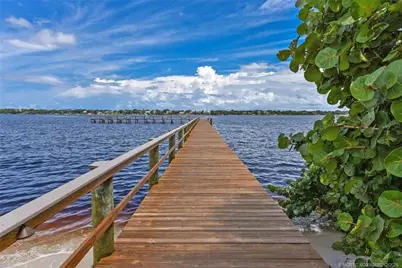 1800 SE Saint Lucie Boulevard #10-305, Stuart, FL 34996 - Photo 5