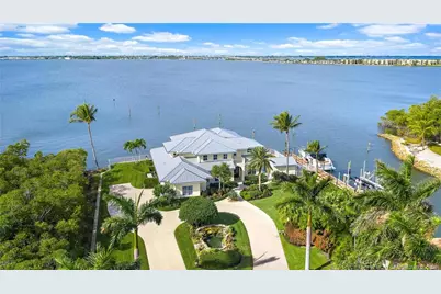 4105 NE Rigels Cove Way, Jensen Beach, FL 34957 - Photo 5