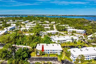 2929 SE Ocean Blvd, Stuart, FL 34996 - Photo 3