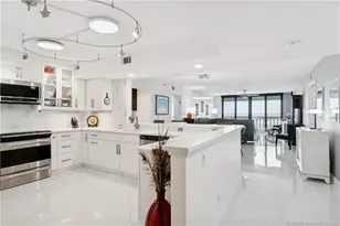 9960 S Ocean Dr, Jensen Beach, FL 34957 - Photo 9