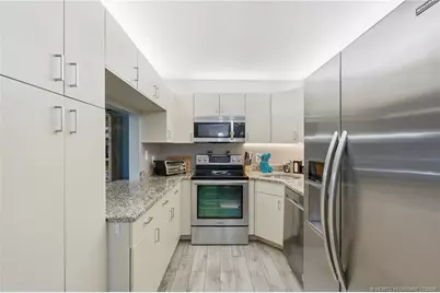 1965 SW Silver Pine Way #118-D1, Palm City, FL 34990 - Photo 9