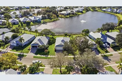 543 NE Canoe Park Circle, Port Saint Lucie, FL 34983 - Photo 21