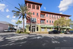 101 SE Ocean Blvd, Stuart, FL 34994 - Photo 9