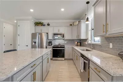 715 SE Boboli Way, Port Saint Lucie, FL 34984 - Photo 9