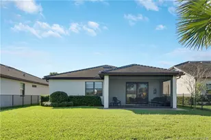 715 S E Boboli Way, Port Saint Lucie, FL 34984 - Photo 39