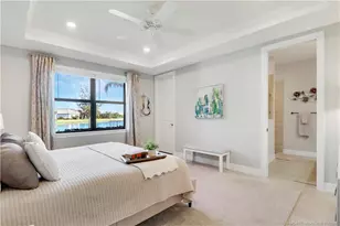 715 S E Boboli Way, Port Saint Lucie, FL 34984 - Photo 19