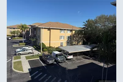 6458 Emerald Dunes Drive #302, West Palm Beach, FL 33411 - Photo 15