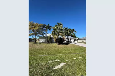981 SW Bay State Road, Port Saint Lucie, FL 34953 - Photo 3