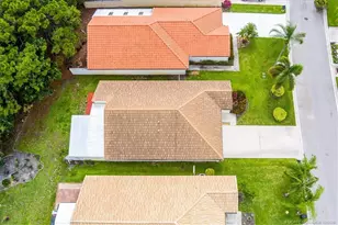 2033 SW Olympic Club Terrace, Palm City, FL 34990 - Photo 25