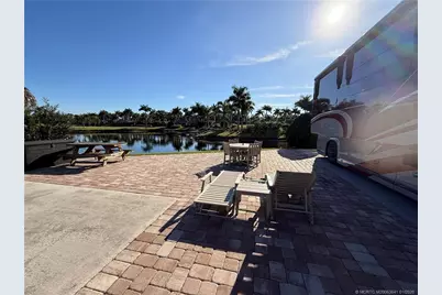 208 NW Hazard Way, Port Saint Lucie, FL 34986 - Photo 3