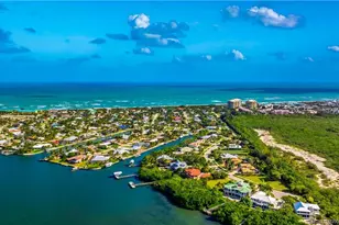 1716 Coconut Dr, Fort Pierce, FL 34949 - Photo 55