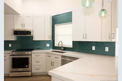 2425 SW Foxpoint Trail, Palm City, FL 34990 - Photo 5