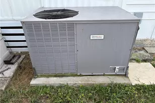 13827 S Indian River Dr, Jensen Beach, FL 34957 - Photo 5