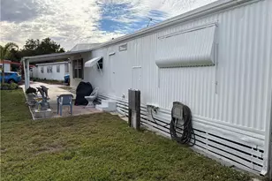 13827 S Indian River Dr, Jensen Beach, FL 34957 - Photo 3