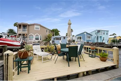 140 Nettles Boulevard, Jensen Beach, FL 34957 - Photo 3