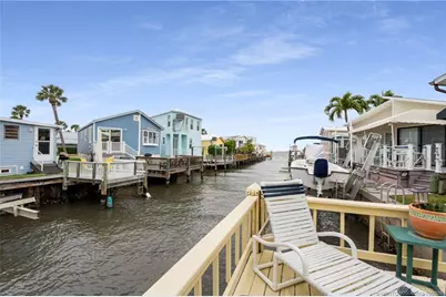 140 Nettles Boulevard, Jensen Beach, FL 34957 - Photo 5