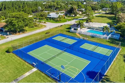 2905 SE Glasgow Drive, Stuart, FL 34997 - Photo 35