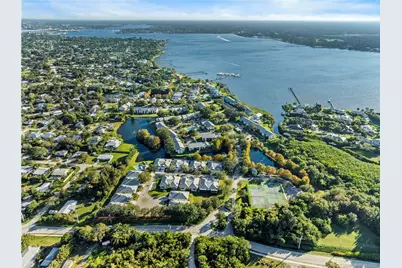 2233 NW 22nd Avenue #102, Stuart, FL 34994 - Photo 3