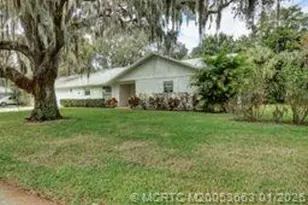 4 Miramar Rd, Stuart, FL 34996 - Photo 3